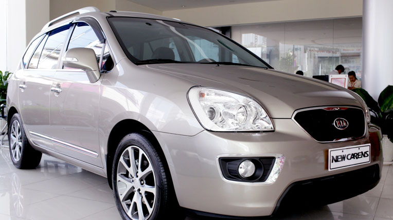 Tháng 6, mua Kia Carens “lời” 30 triệu đồng autodaily-kia-carens-(2).jpg