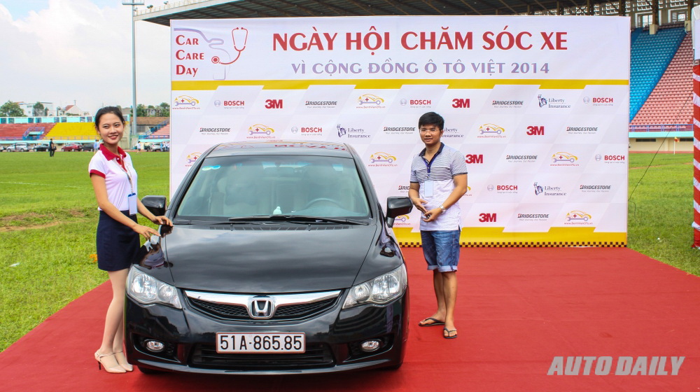 Đậm chất nhân văn cùng Ngày hội chăm sóc xe tại TP.HCM 6153bf96ff84148906a969e1e92d6b67_Toyota-Yaris-2014_50jpg.jpg