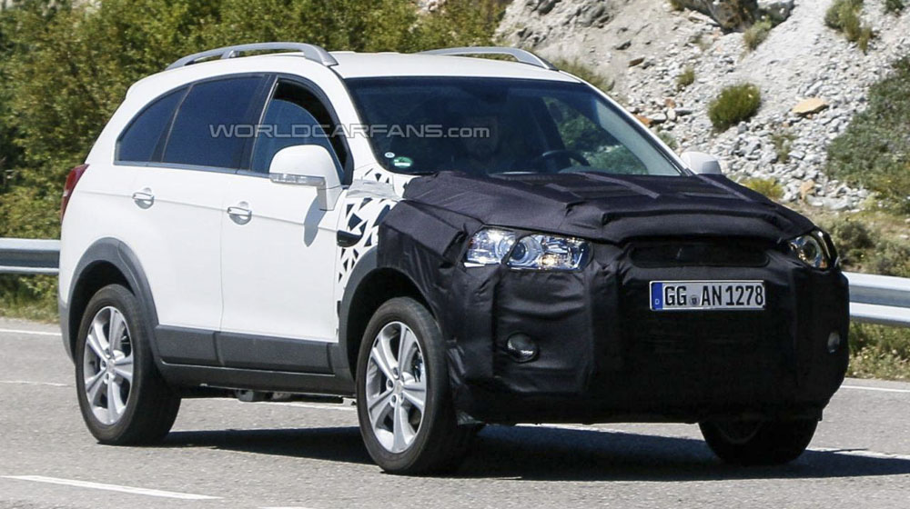 Chevrolet Captiva bản cải tiến lộ diện trên đường thử chevrolet-captiva (1).jpg