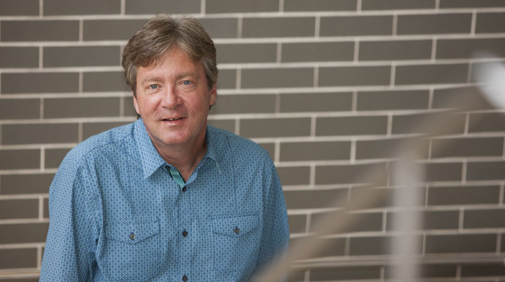 GM đẩy mạnh phát triển công nghệ giao diện điện tử david-townsend-01.jpg