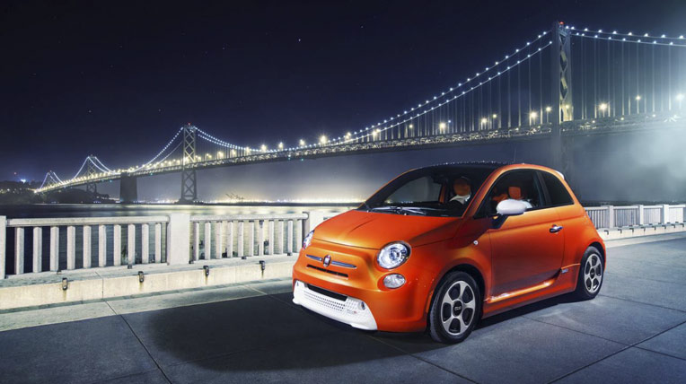 Mỗi xe Fiat 500e bán ra, nhà sản xuất mất 14.000 USD fiat-500e.jpg