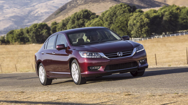 Honda Accord – Xe được giới “đạo chích” yêu thích nhất honda-accord-2013.jpg