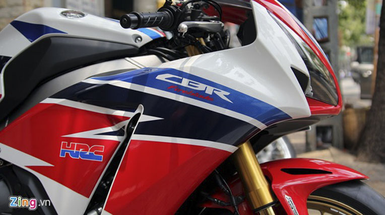 Siêu mô tô Honda CBR1000RR SP đầu tiên tại Việt Nam honda-cbr1000rr (13).jpg