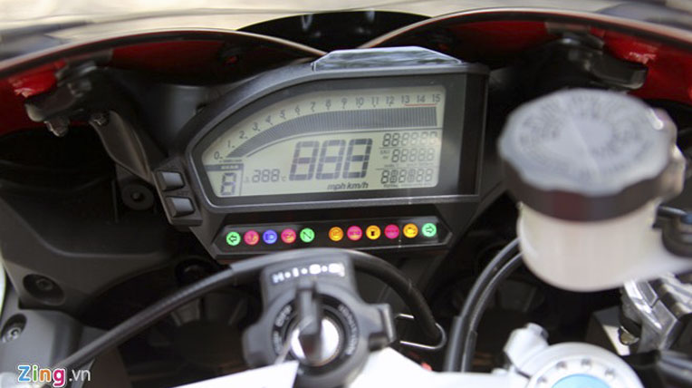 Siêu mô tô Honda CBR1000RR SP đầu tiên tại Việt Nam honda-cbr1000rr (16).jpg