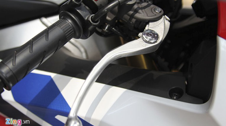 Siêu mô tô Honda CBR1000RR SP đầu tiên tại Việt Nam honda-cbr1000rr (17).jpg