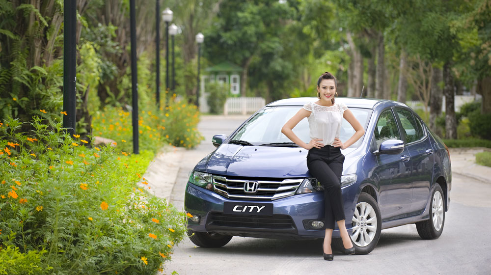 Siêu mẫu triển vọng 2013 tỏa sáng cùng Honda City khuyen-mai-honda-city-2014-(4).jpg