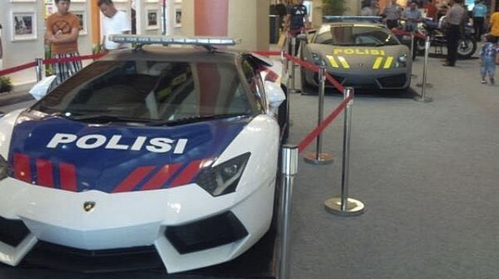 Cảnh sát đầu tiên ở Đông Nam Á dùng Lamborghini Aventador lamborghini-aventador.jpg