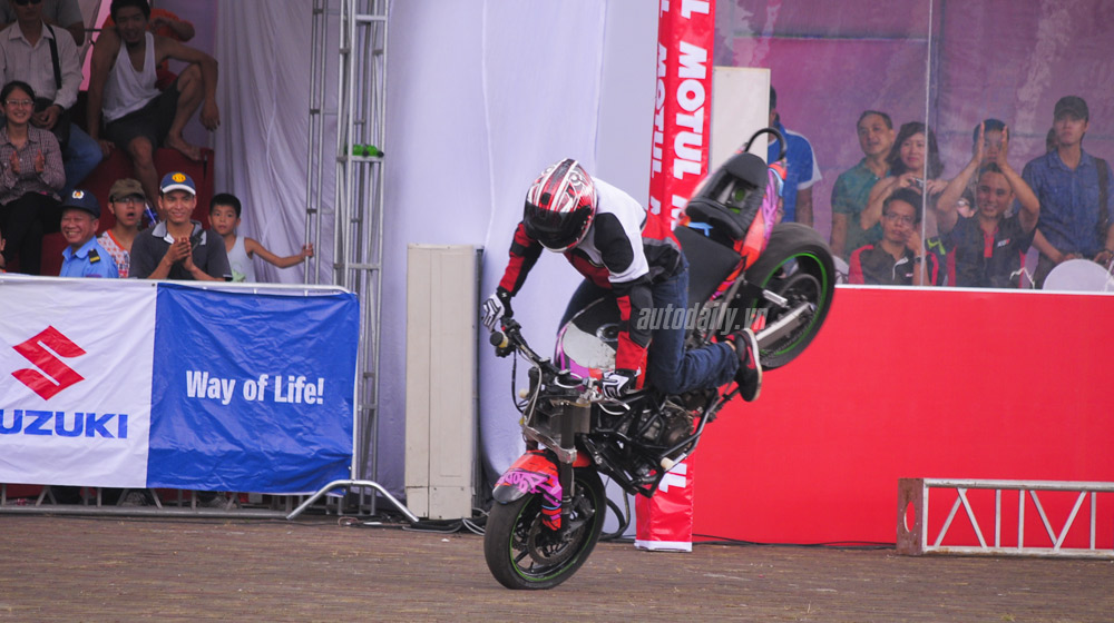 Thỏa đam mê với Motul Stunt Fest 2014 tại Hà Nội motul-stunt-fest-2014 (24).jpg