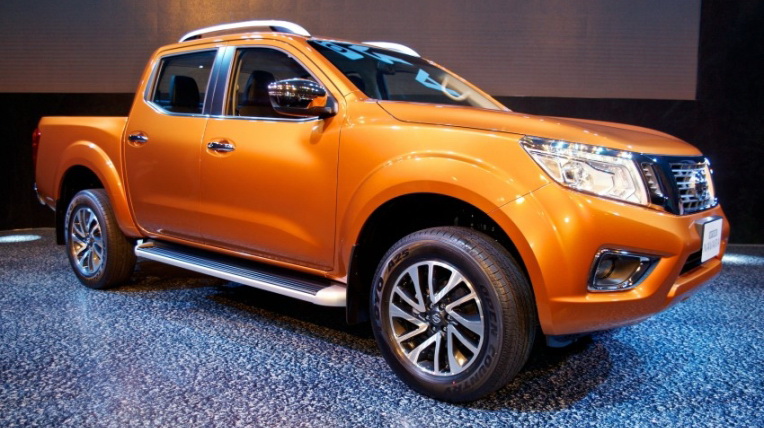 Chi tiết Nissan Navara 2015 