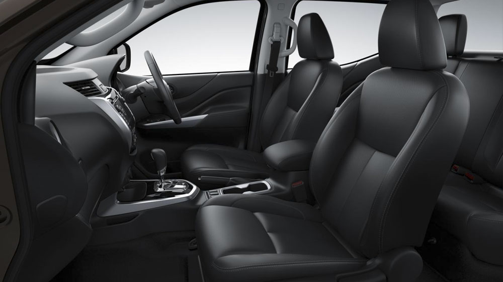 Nissan Navara NP300: Tầm cao mới của xe bán tải nissan-navara-2015 (4).jpg