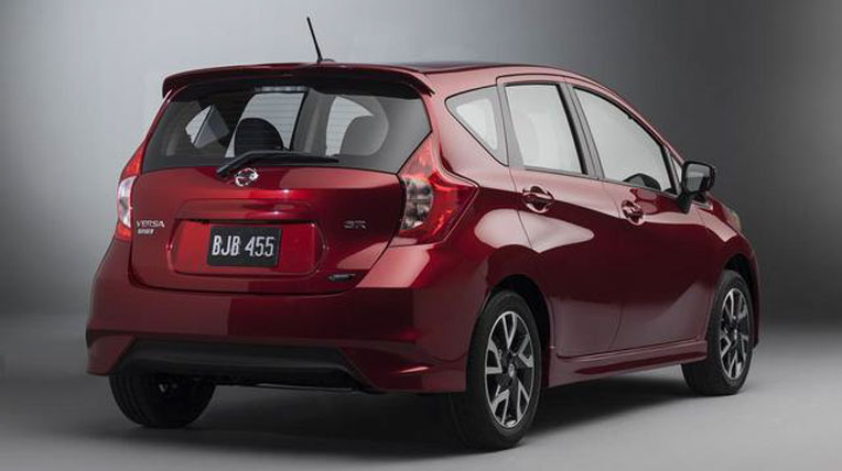 Nissan Versa Note 2015 có giá từ 14.990 USD nissan_versa_note_sr_04.jpg
