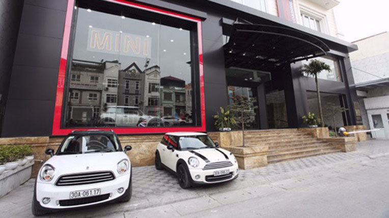 Tăng mạnh nhập khẩu ôtô tháng 5 oto-nk.jpg