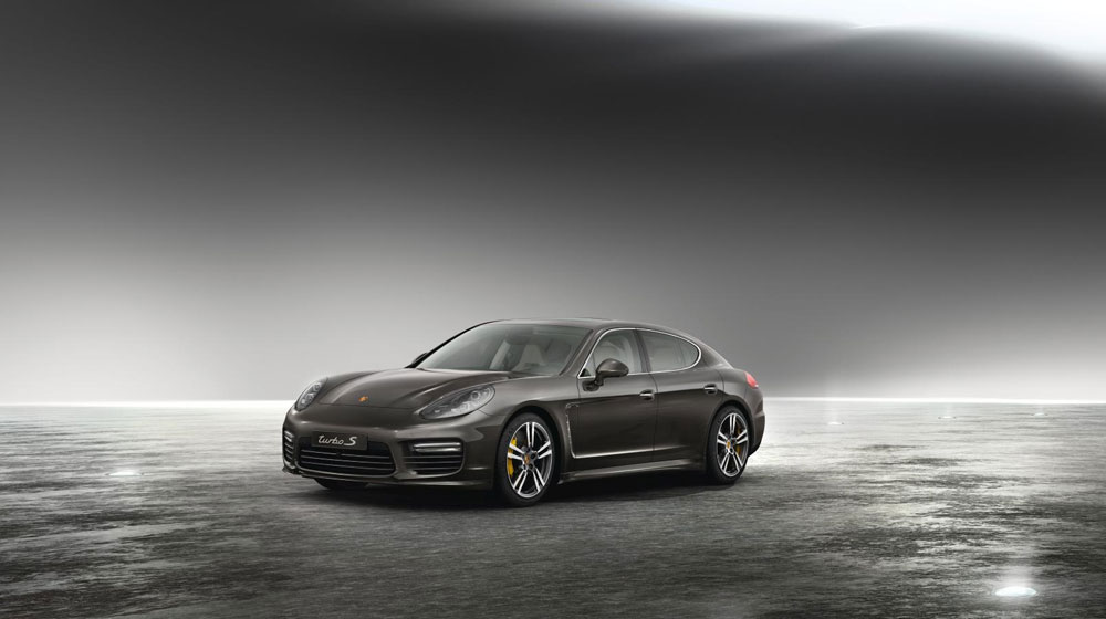 Ưu đãi đến 30% khi mua phụ kiện Porsche chính hãng porsche-equipment (3).jpg