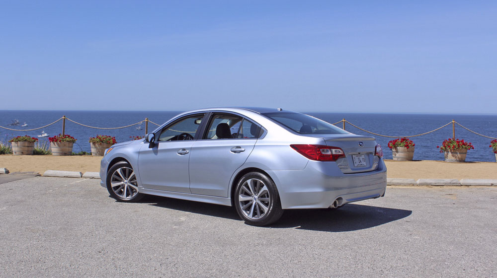 Subaru tăng cường chiến dịch quảng bá mẫu Legacy subaru-legacy (2).jpg