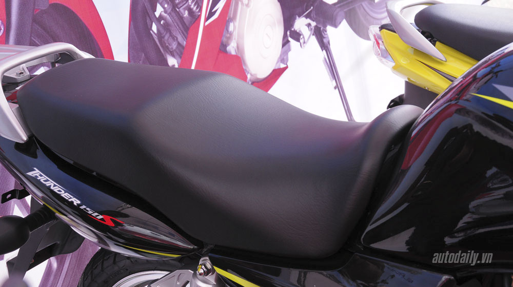 Chi tiết xe côn tay Thunder 150 FI vừa ra mắt tại Việt Nam suzuki-thunder-150 (12).jpg