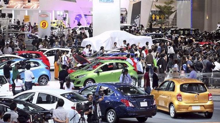 Lời cảnh báo từ thị trường ôtô Việt Nam 2018 thi-truong-o-to.jpg