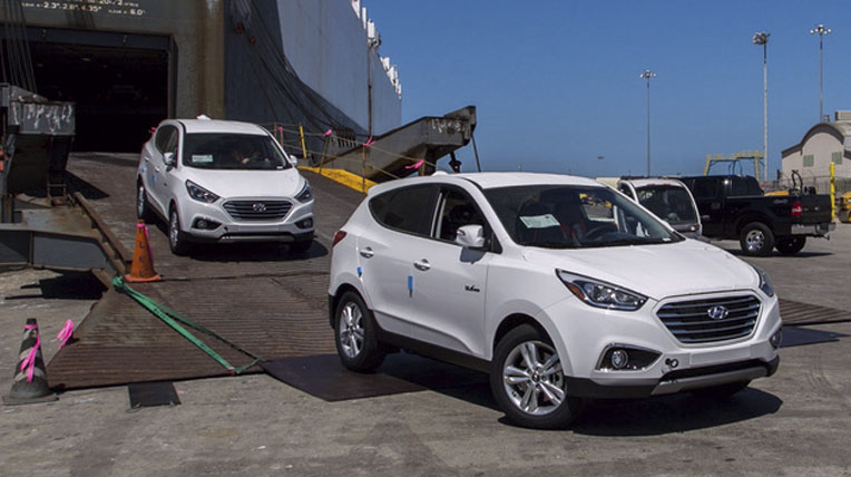 Hyundai Tucson Fuel Cell đầu tiên có mặt tại thị trường Mỹ tucson-fcv-prev_653.jpg