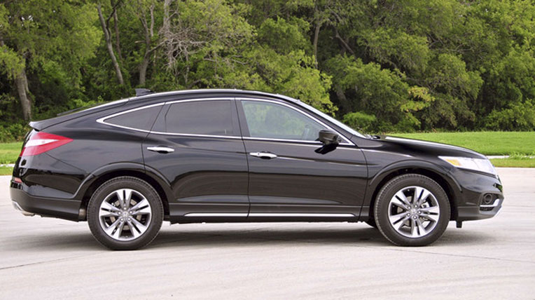 Chân dung 10 mẫu xe xấu nhất thị trường ugliest-new-cars (6).jpg