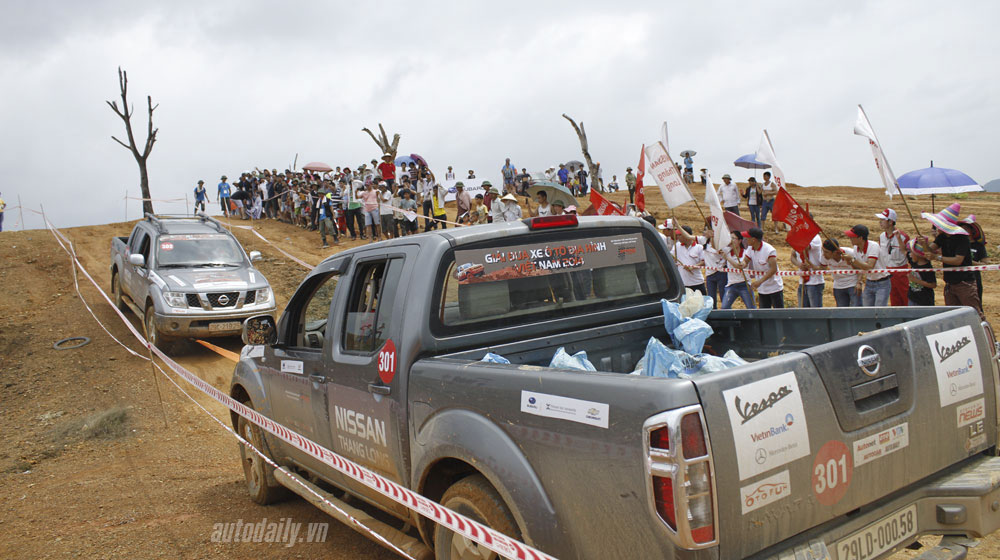 Ngày 2 VOC 2014: Cuộc đua của những chiếc xe bán tải vietnam-offroad-cup-2014-day-2 (13).jpg