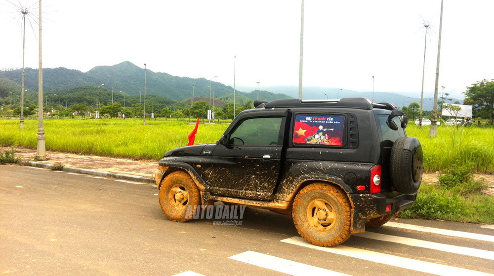 Các tay đua VOC 2014 hướng về biển Đông voc-2014-huong-ve-bien-dong (6).jpg