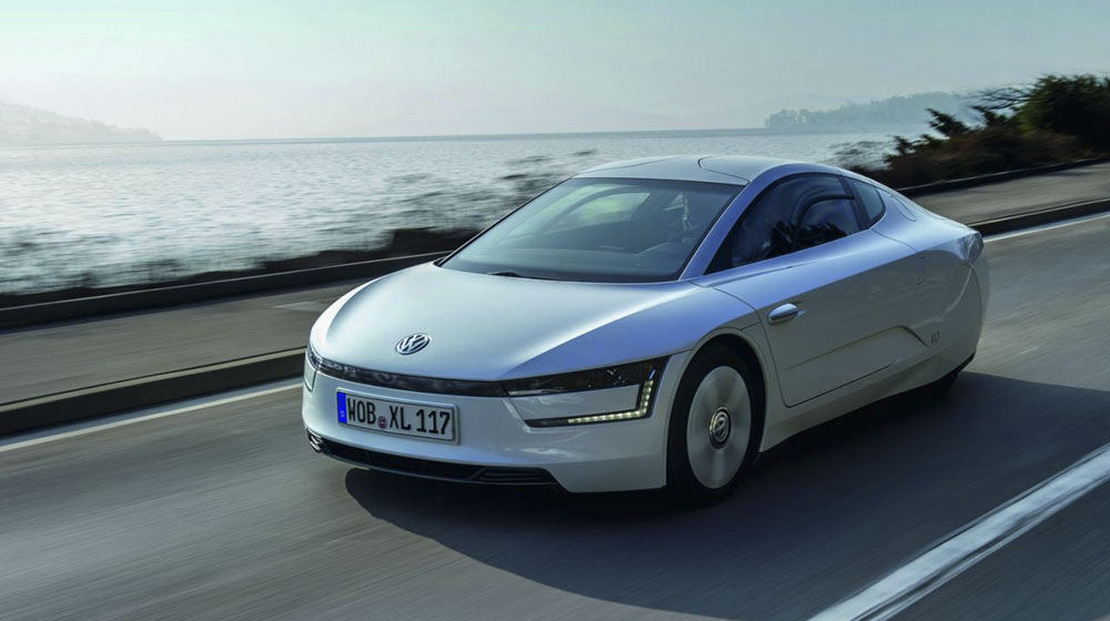 Ôtô tiêu thụ 0,9 lít/100km đầu tiên đến tay khách hàng volkswagen-xl1 (5).jpg