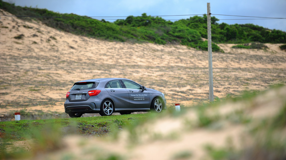 Mercedes-Benz A250 AMG: Xe hatchback “siêu tốc” 3 (8).jpg