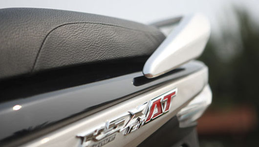 5 xe tay ga “siêu” tiết kiệm xăng: Dưới 2L/100km 7f73.jpg