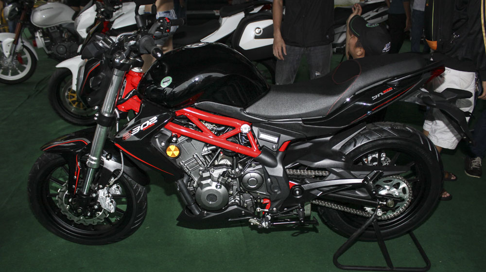 Sờ tận tay Benelli BN302 tại Sài Gòn Benelli-BN302-2.jpg