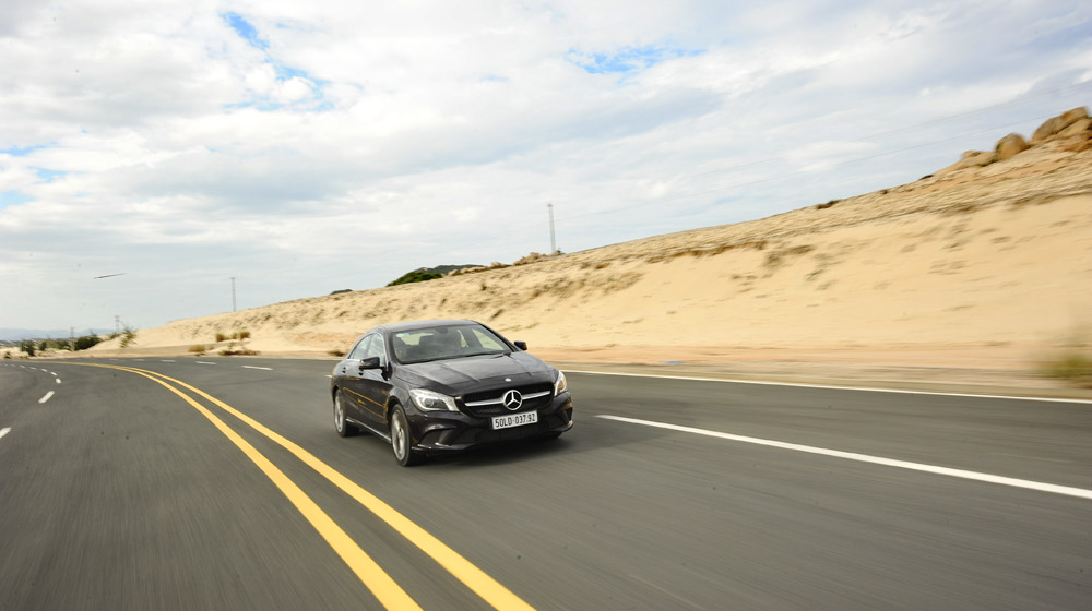 Mercedes-Benz CLA200: Xe coupe 4 cửa hoàn hảo cho giới trẻ DSC_5452.jpg