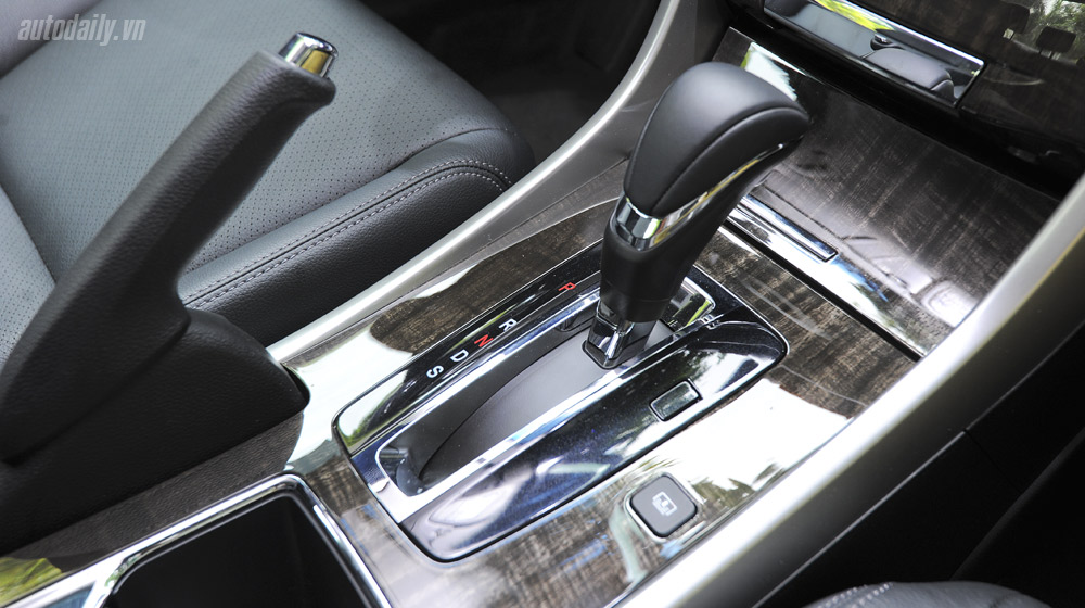 Sức hấp dẫn từ Honda Accord 2014, giá 1,47 tỷ đồng HodaAccord (48).jpg