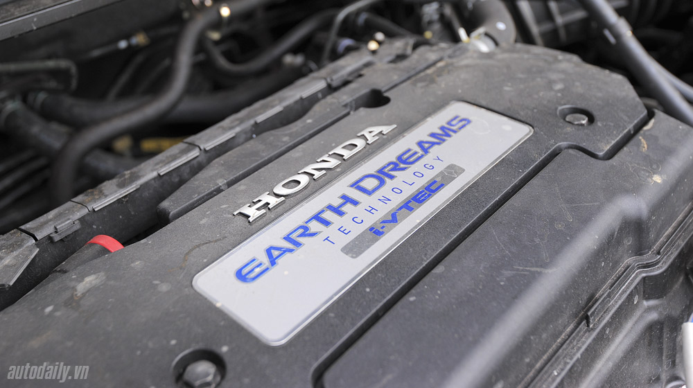 Công nghệ Earth Dreams – “Át chủ bài” trên Honda Accord tại Việt Nam HodaAccord (58)-1.jpg