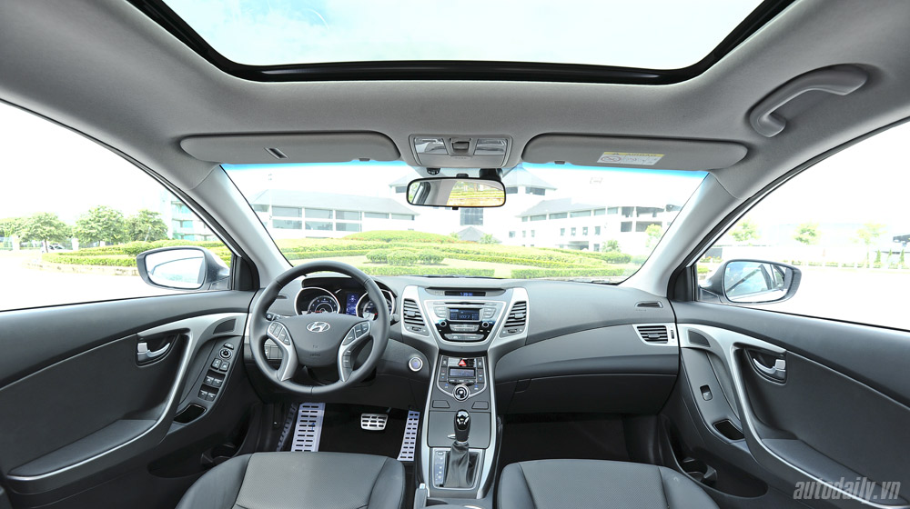 Cảm nhận Hyundai Elantra 2014 Hyundai-Elantra (33).jpg