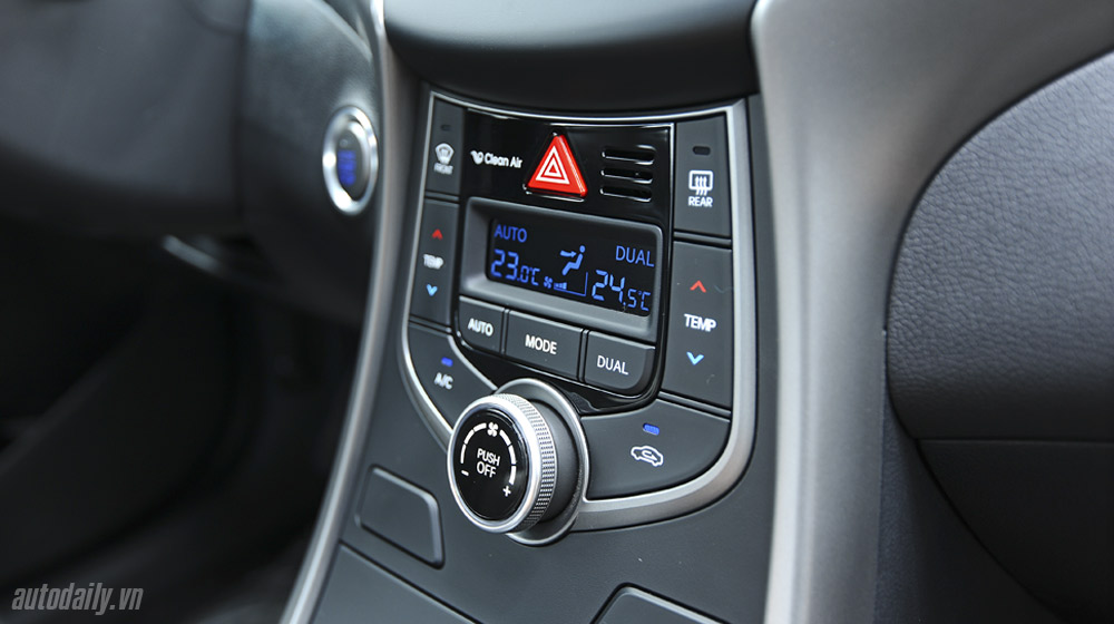 Cảm nhận Hyundai Elantra 2014 Hyundai-Elantra (47).jpg
