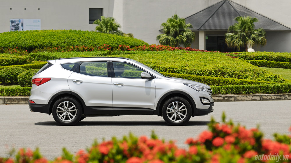 Những tiện nghi trên Hyundai Santa Fe 2014, giá bán 1,431 tỷ đồng Hyundai-Santafe-2014 (1).jpg