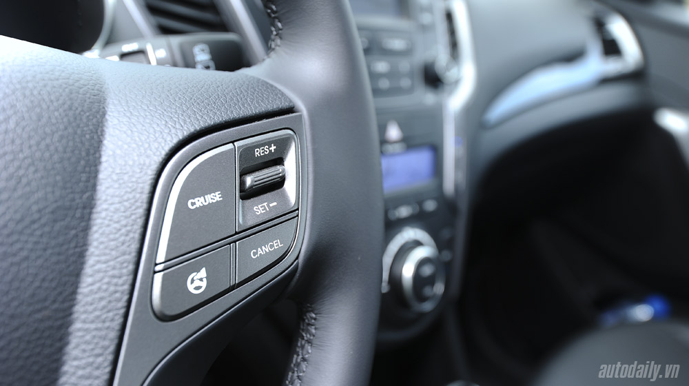 Những tiện nghi trên Hyundai Santa Fe 2014, giá bán 1,431 tỷ đồng Hyundai-Santafe-2014 (41).jpg