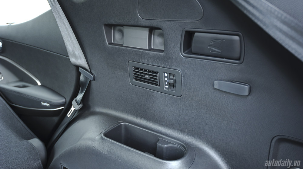 Những tiện nghi trên Hyundai Santa Fe 2014, giá bán 1,431 tỷ đồng Hyundai-Santafe-2014 (51).jpg