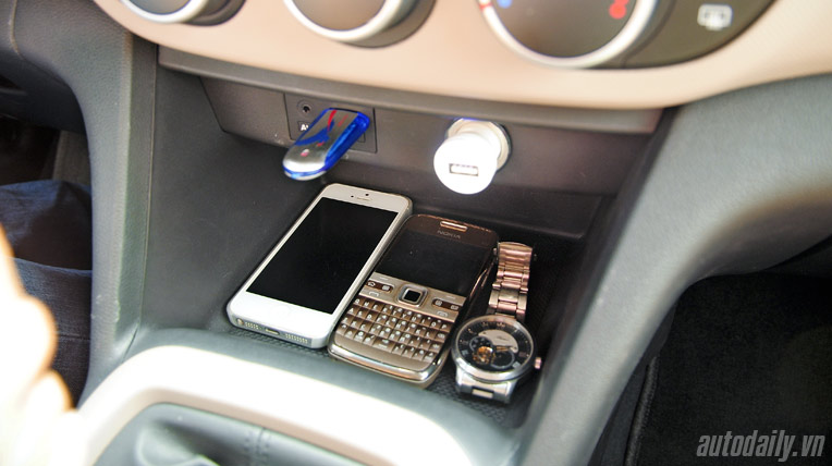 Hyundai Grand i10 – Xe nhỏ, thành công lớn Hyundai-grand-i10 (55).jpg