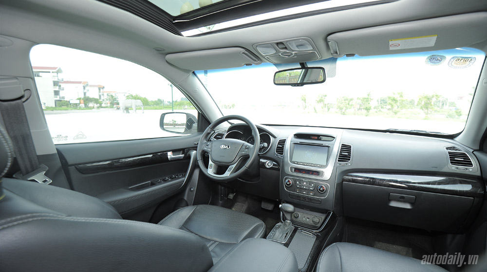 KIA New Sorento – “Yêu” từ lần đầu gặp gỡ Kia-Sorento-2014 (58).jpg