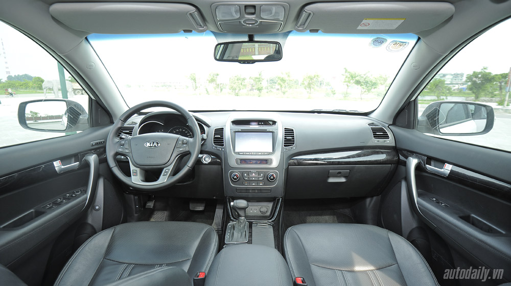 KIA New Sorento – “Yêu” từ lần đầu gặp gỡ Kia-Sorento-2014 (59).jpg