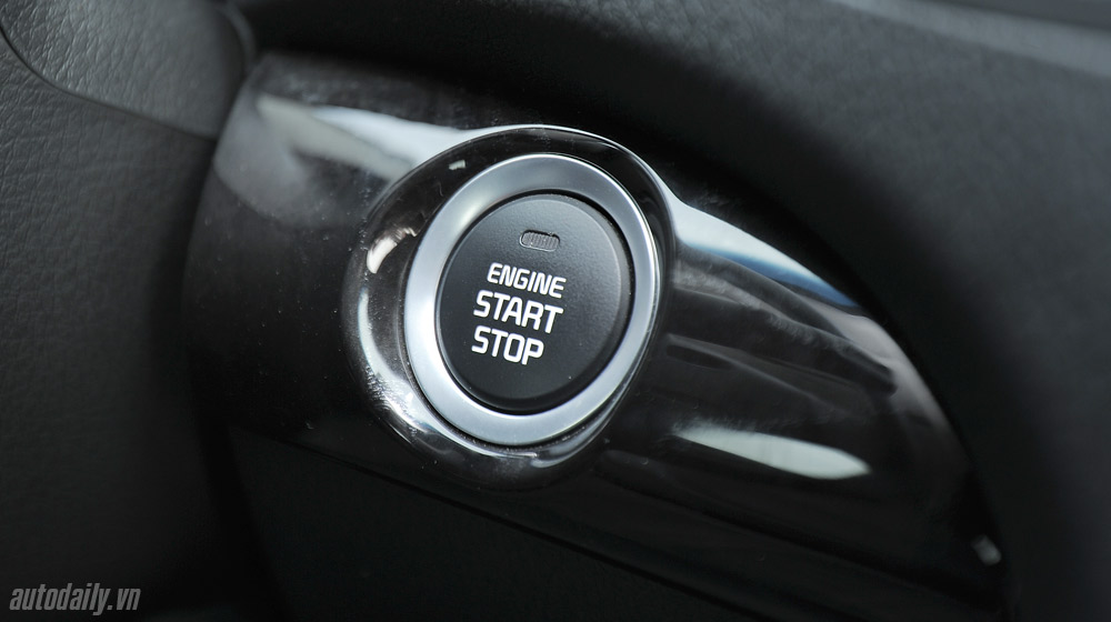 KIA New Sorento – “Yêu” từ lần đầu gặp gỡ Kia-Sorento-2014 (66).jpg