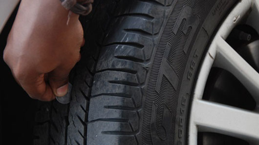 Mẹo kiểm tra lốp với đồng tiền xu, bạn đã biết? Meo-kiem-tra-lop-bang-dong-xu.jpg