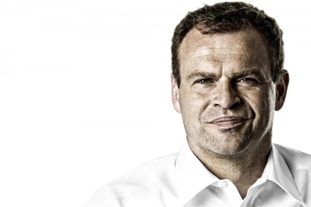 Trò chuyện với Giám đốc điều hành Mercedes - AMG Phong-van-Tobias-Moers-2.jpg