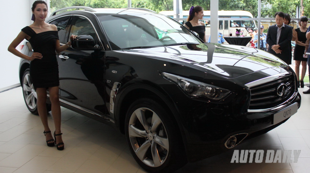 Bộ đôi Infiniti QX70 và QX80 chính thức ra mắt tại Việt Nam BMW X3-2015 (1).jpg