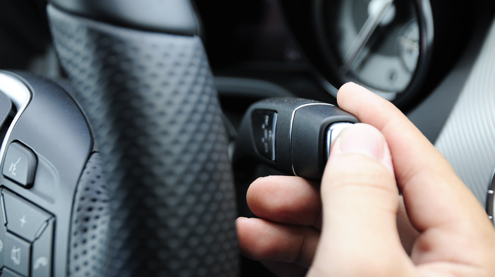 Mercedes-Benz CLA200: Xe coupe 4 cửa hoàn hảo cho giới trẻ _AUT6023.jpg