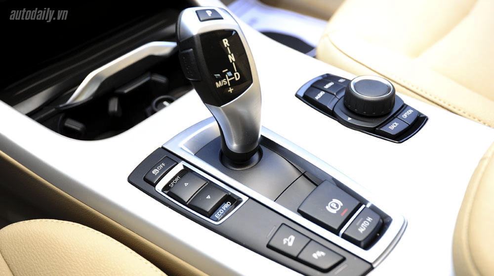 Chi tiết BMW X3 thế hệ mới vừa “chào” thị trường Việt bmw-x3-2015-launching-vietnam (13).jpg