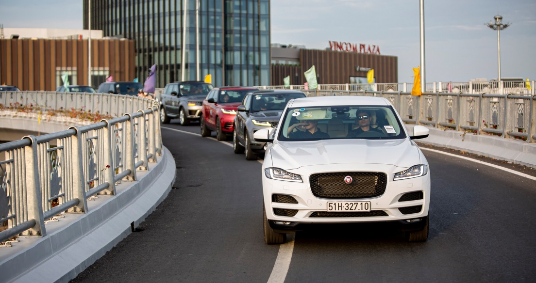 Jaguar Land Rover tổ chức chương trình lái thử tại Quảng Ninh và Kiên Giang