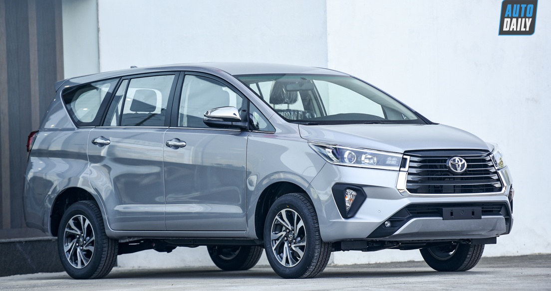 Toyota Innova 2021 ra mắt tại Việt Nam, giá cao nhất gần 1 tỷ