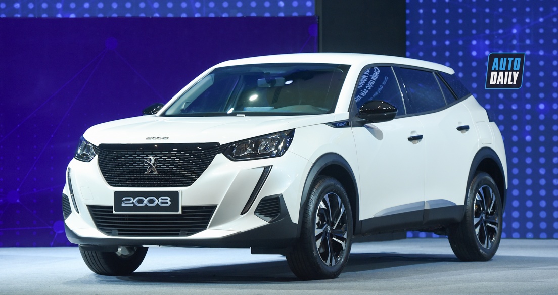 Đánh giá Peugeot 2008 2021 bản Active giá 739 triệu đấu Corolla Cross G