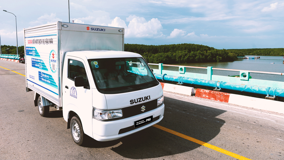 “Vua xe tải nhẹ” Suzuki - Nhỏ gọn nhưng hiệu quả cho nhu cầu vận chuyển cuối năm