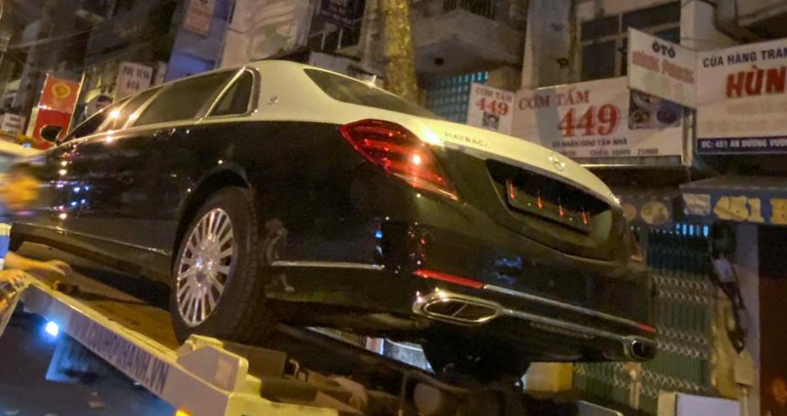 Mercedes-Maybach S650 Pullman thứ 2 về Việt Nam